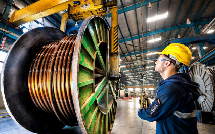 Elsewedy Electric has implemented IIoT Monitoring and end-to-end integration of production management levels on the IT-Enterprise platform